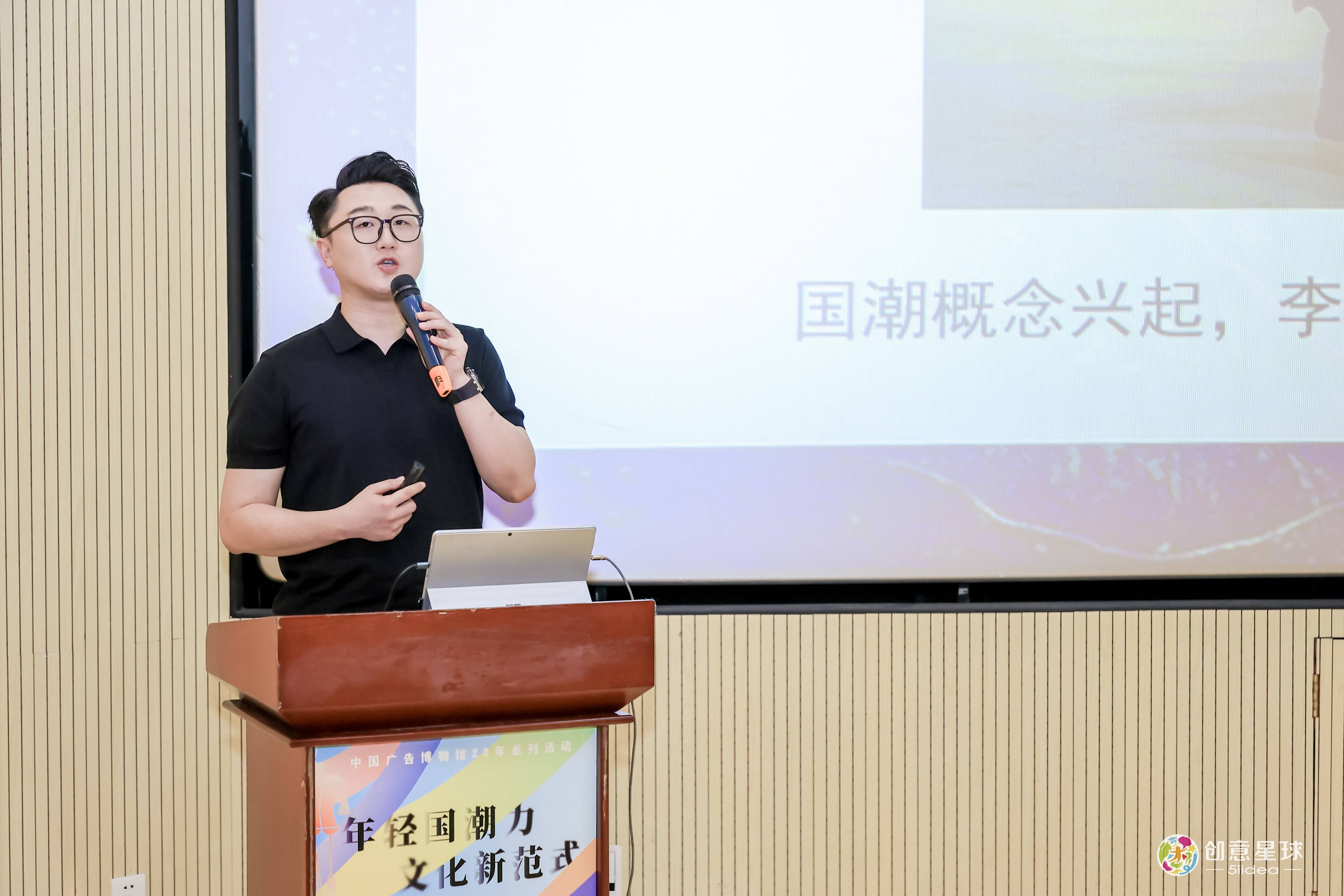 百灵亮相中国传媒大学首届校园品牌文化节麻将胡了当苗药智慧邂逅传媒力量——贵州(图2)